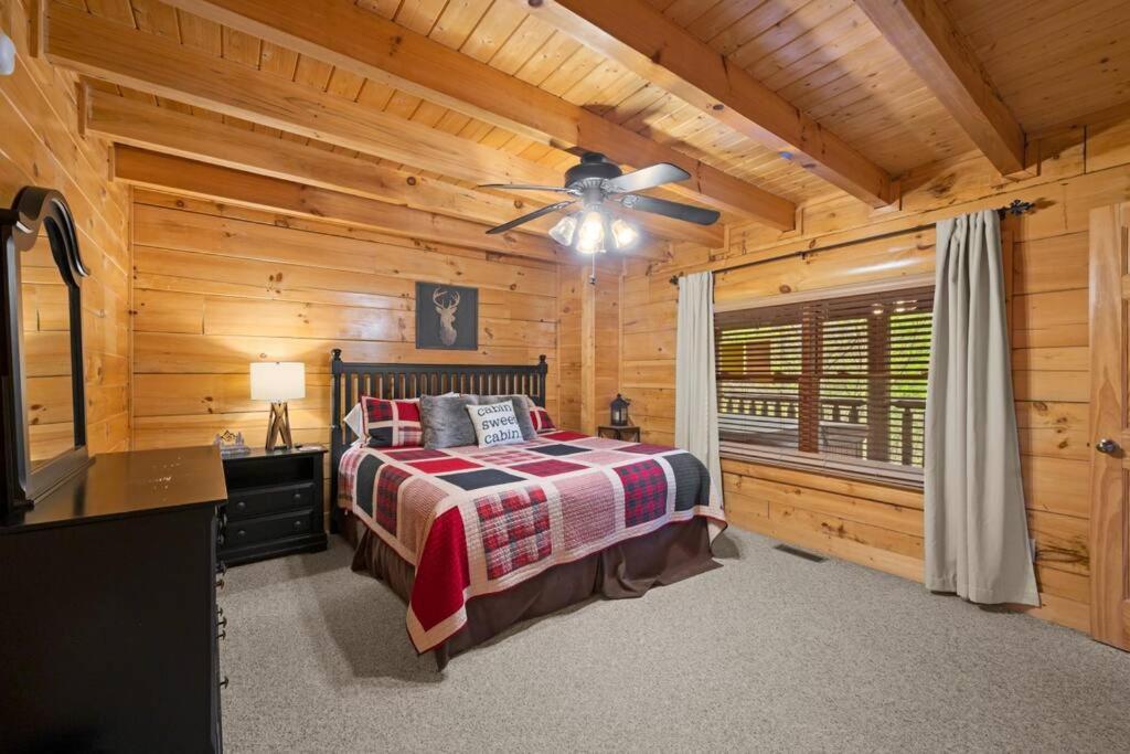 2-Bedroom Cabin With 2 Master Suites, Loft, Half-Bath And Hot Tub In A Serene Resort Setting Sevierville Zewnętrze zdjęcie