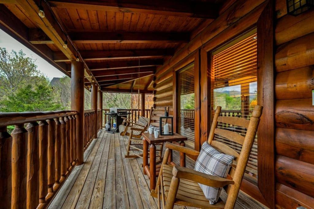 2-Bedroom Cabin With 2 Master Suites, Loft, Half-Bath And Hot Tub In A Serene Resort Setting Sevierville Zewnętrze zdjęcie