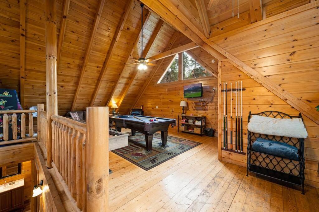 2-Bedroom Cabin With 2 Master Suites, Loft, Half-Bath And Hot Tub In A Serene Resort Setting Sevierville Zewnętrze zdjęcie