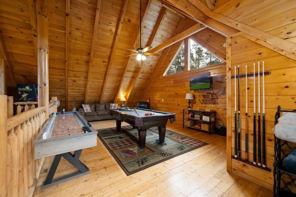 2-Bedroom Cabin With 2 Master Suites, Loft, Half-Bath And Hot Tub In A Serene Resort Setting Sevierville Zewnętrze zdjęcie