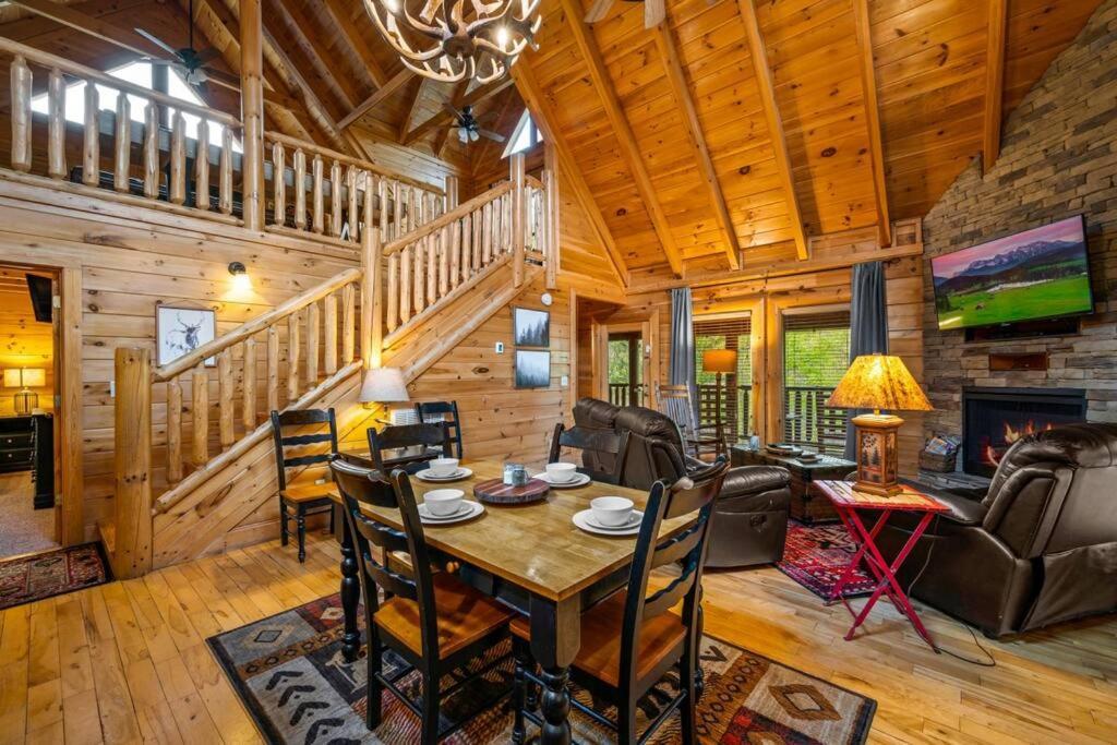 2-Bedroom Cabin With 2 Master Suites, Loft, Half-Bath And Hot Tub In A Serene Resort Setting Sevierville Zewnętrze zdjęcie